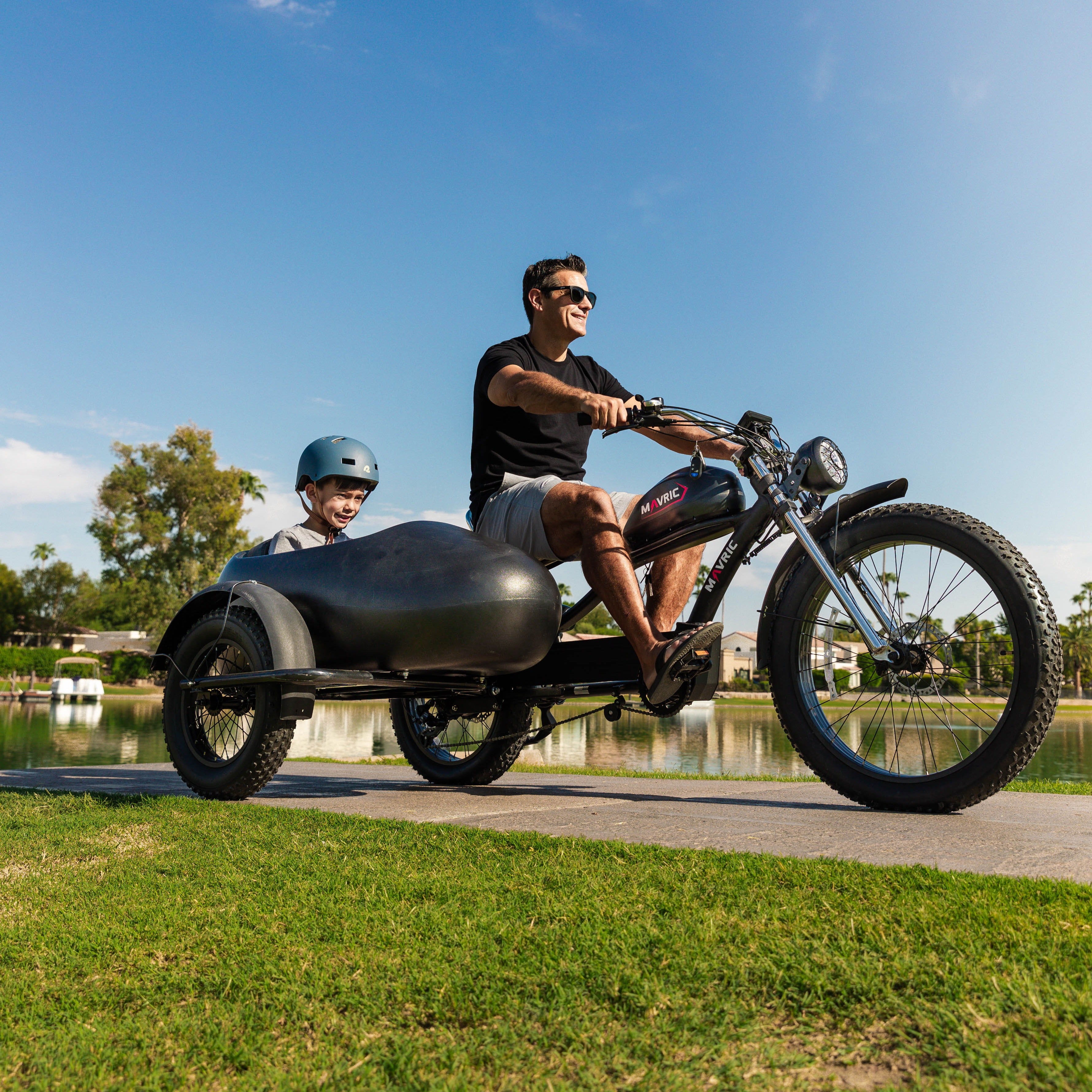 Mavric Freedom with Sidecar