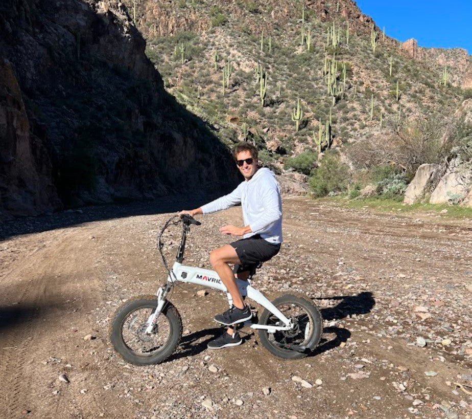 E-Bike Etiquette: Navigating Shared Paths and Trails Responsibly